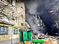 Сумы. Россия ударила "шахедом" по жилой многоэтажке, есть погибшие и раненые
