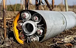 Россияне ударили кассетными боеприпасами по селу под Волчанском