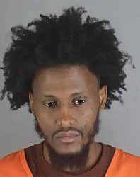 Мужчина изнасиловал третью женщину, избежав тюремного заключения