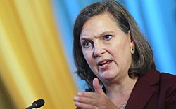 Виктория Нуланд считает, что США и союзники должны помочь Украине избивать по военным целям на территории России