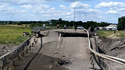 Украина разбомбила четыре моста в Белгородской области