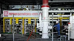 Россия готовится к сокращению добычи нефти из-за санкций и атак беспилотников — Reuters