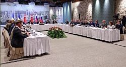 В Стамбуле РФ пригрозила захватить еще две области Украины