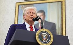 Политика Трампа: И вашим, и Нашим