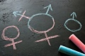 Врач-трансгендер заявила, что поддержка транс-переходов подростков в США ‘зашла слишком далеко’