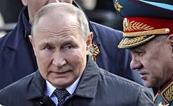 Путин зазывает на Парад победы 9 мая всех свои вассалов.