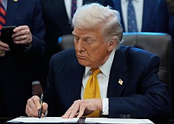 США ввели санкции против иранских чиновников, обвиняемых в подавлении протестов
