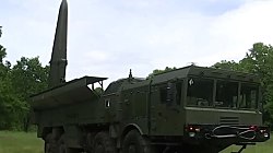 Ой, зацветет Орешник у Европы за углом