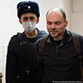 В РФ активисты требуют освободить оппозиционера Кара-Мурзу