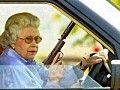 Женщина с пистолетом опасна в любом возрасте
