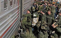 Кремль разрешил иностранцам служить в армии РФ в попытке избежать мобилизации