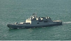 Министерство обороны России подтвердило, что «Адмирал Григорович»  сделал предупредительные выстрелы в сторону яхты