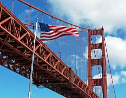 Мост Золотые Ворота (Golden Gate Bridge). Один из самых узнаваемых мостов в мире.