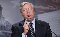 Сенатор США Грэм призвал Европу полностью прекратить закупку нефти и газа из России