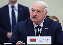 Лукашенко  освободил 250 политзаключенных