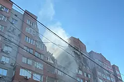 Россия ударила ракетой по девятиэтажке в Днепре