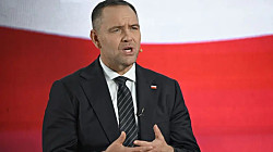 EN Президент Польши продлил закон о помощи украинским беженцам