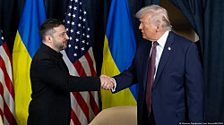 Зеленский сообщил, что встретится с Трампом на саммите G7