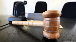 В   РФ   20 тысяч  отказников