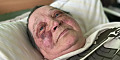 Сломали позвоночник и нанесли тяжелые травмы головы. В Херсоне россияне избили 70-летнюю волонтерку из-за отказа сдать украинский паспорт
