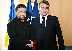 Президенты Украины и Франции подписали договор о военной помощи Киеву, включающий закупку 100 Rafale