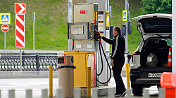 «Роснефть», «Башнефть» и ТНК прекратили разливать бензин в канистры по всей России