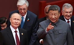 Путин приедет с визитом в Китай 20 мая