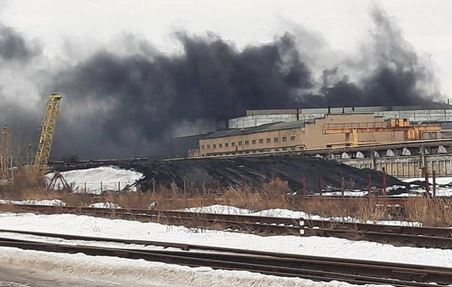 Горит моторный завод ярославль