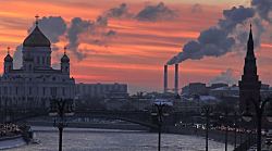 ЦБ спрогнозировал России падение экономики впервые почти за три года