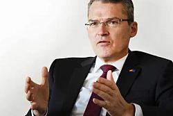 В ХДС призвали к высылке российских дипломатов из Германии