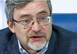 «Сильно оглупели». Глава ВЦИОМа заявил о массовой деградации россиян