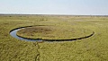 Аргентинское озеро с идеально круглым островом. Учёные не могут выяснить, как оно появилось