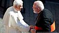 Бенедикта XVI обвинили в покрывательстве священников-педофилов