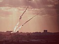 «По суше, морю и воздуху»: армия обороны Израиля сообщила о вторжении сил ХАМАС на территорию страны