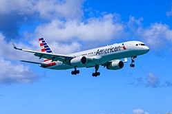 Невероятно, но факт: самолет American Airlines затопило во время полета