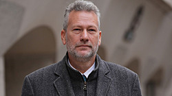 Британский экс-депутат Европарламента признался в получении взяток за пророссийскую позицию