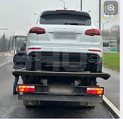 Россиянам через спутник заблокировали сотни автомобилей Porsche