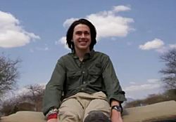 Приехать в Нью-Йорк, чтобы начать новую жизнь, но умереть