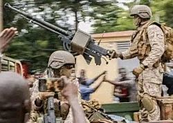 Бойцы Африканского корпуса Минобороны РФ, сменившего в Мали ЧВК Вагнера, сжигают деревни, обезглавливают и насилуют жителей 