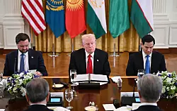 Politico: Трамп отказывается слышать о рисках и проблемах. Поэтому внешней политикой занимается узкий круг его единомышленников