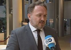 Отказ от российских энергоресурсов - "это не временная санкция", заявил еврокомиссар по энергетике Дан Йоргенсен