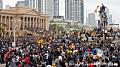 Премьер-министр Шри-Ланки согласился уйти в отставку на фоне протестов