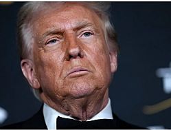 Трамп предлагает пакет помощи в размере 12 миллиардов долларов фермерам, пострадавшим от торговой войны с Китаем