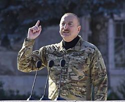 Алиев распорядился готовить Азербайджан к войне 