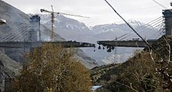 ВС США и Израиля уничтожили самый высокий мост в Иране