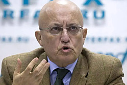 Уничтожим всех соседей 