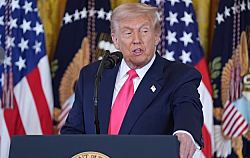 Трамп распорядился провести расследование предполагаемых связей Джеффри Эпштейна с Клинтоном и крупными банками