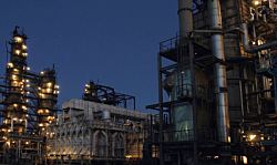 Еще один крупный российский НПЗ остановился из-за удара БПЛА