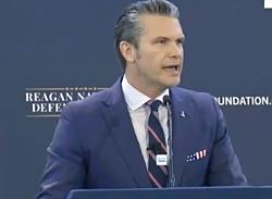 Хегсет защищает смертоносные удары по судам наркокартелей в Карибском бассейне