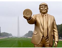 Биткоин - всё? Криптовалюта рухнула на 25% на фоне паники на рынке